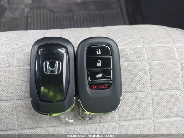 3CZRZ2H32RM750656 Honda Hr-v Awd Lx