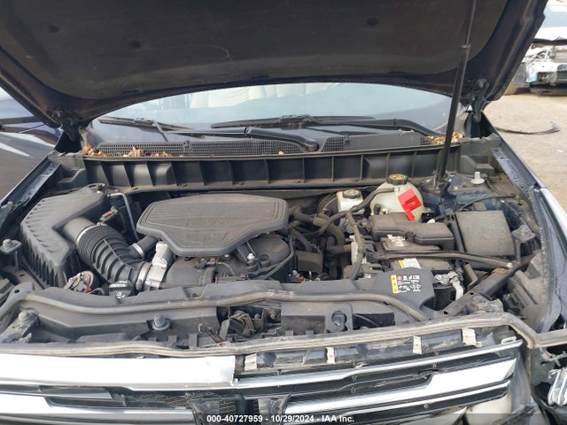 2018 CADILLAC XT5 1GYKNDRS4JZ232095 Photo 9