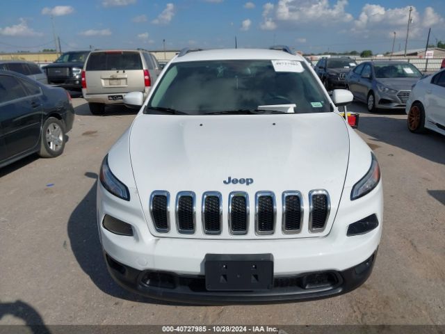 1C4PJMCB9JD564210 Jeep Cherokee Latitude 4x4