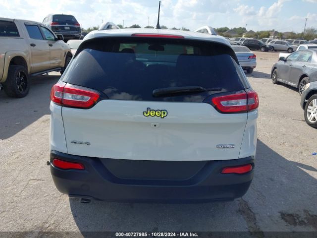 1C4PJMCB9JD564210 Jeep Cherokee Latitude 4x4