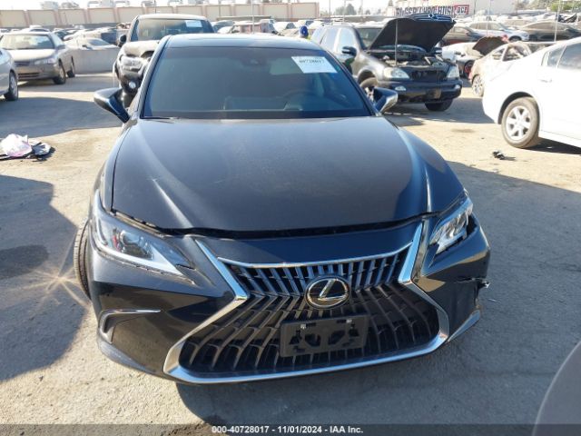 58ADA1C16RU043485 Lexus ES 300H