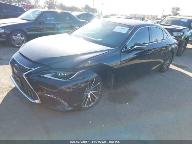 58ADA1C16RU043485 Lexus ES 300H