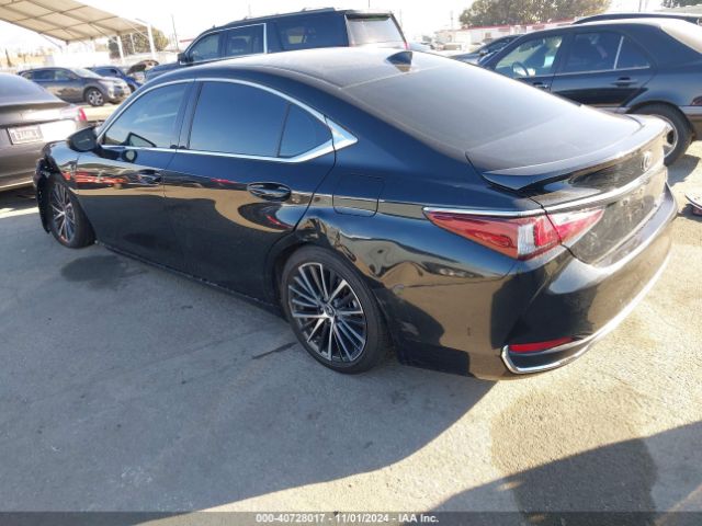 58ADA1C16RU043485 Lexus ES 300H