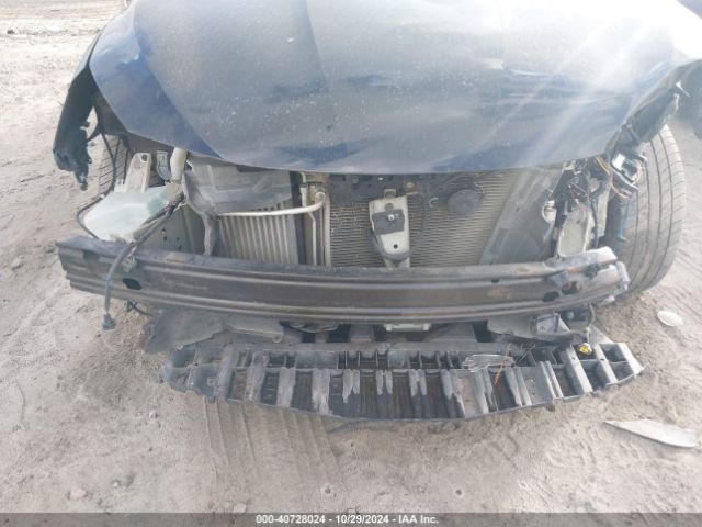 3N1CB7AP7HY237133 Nissan Sentra Sr Turbo