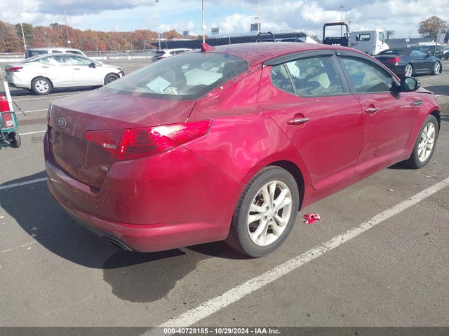 2013 Kia Optima Lx მანქანა იყიდება აუქციონზე, vin: 5XXGM4A71DG214182, აუქციონის ნომერი: 40728185