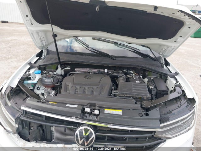 3VVCB7AX3PM125000 Volkswagen Tiguan 2.0t Se R-line Black