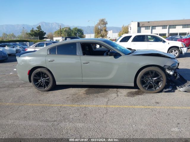 2C3CDXHG7JH281310 Dodge Charger Sxt Plus Rwd
