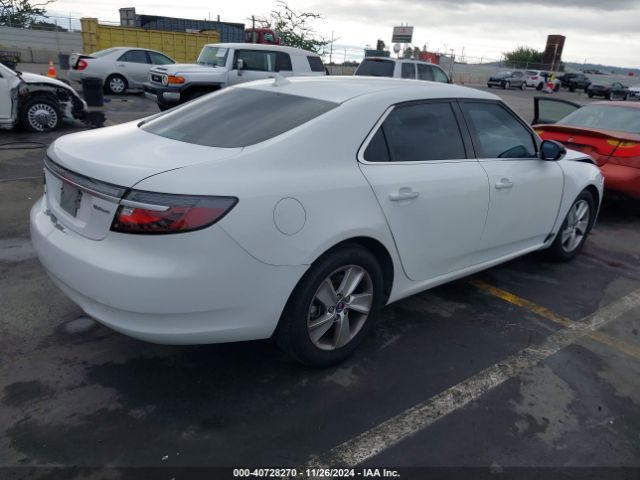 2011 SAAB 9-5 YS3GN4AR3B4000325 Photo 3