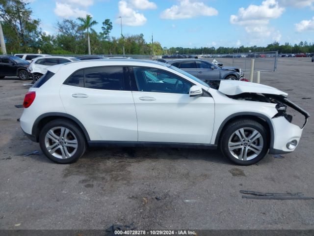 WDCTG4EB2JJ490294 Mercedes-Benz GLA 250