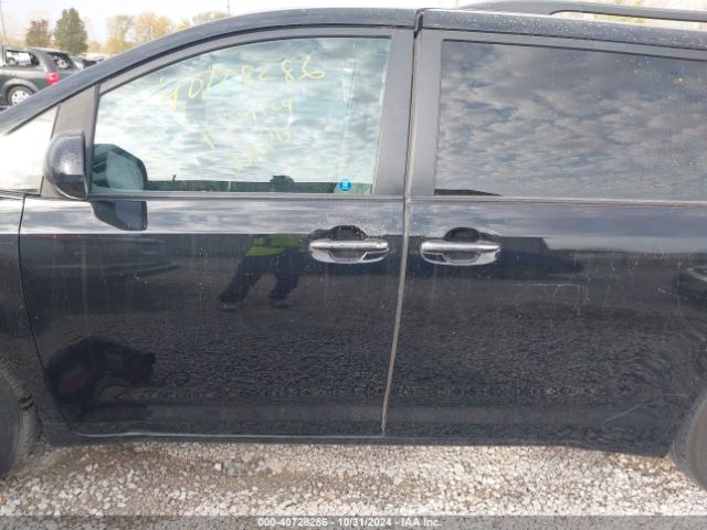 5TDYK3DCXFS643030 Toyota Sienna Xle/limited