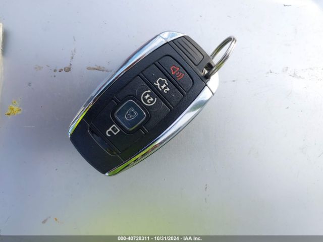 3LN6L5C91HR655123 Lincoln MKZ SELECT