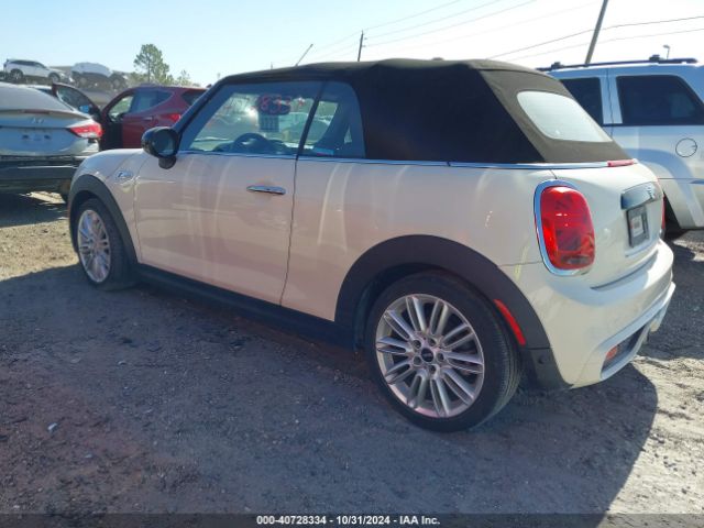 2019 MINI CONVERTIBLE WMWWG9C59K3E39801 Photo 2