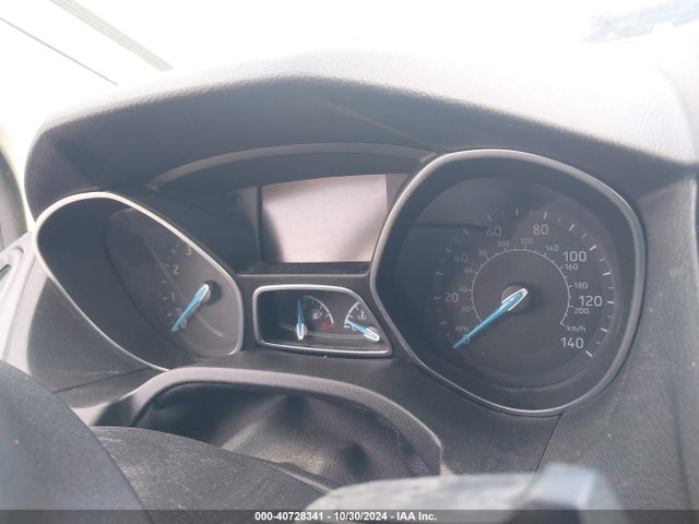 1FADP3J23JL288231 Ford Focus Titanium