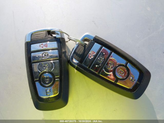 2LMPJ6K92NBL12501 Lincoln Nautilus Reserve