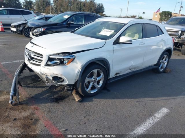 WDCTG4EB5KU001208 Mercedes-Benz GLA 250