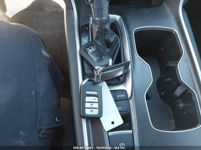 1HGCV1F35NA014890 Honda Accord Sport