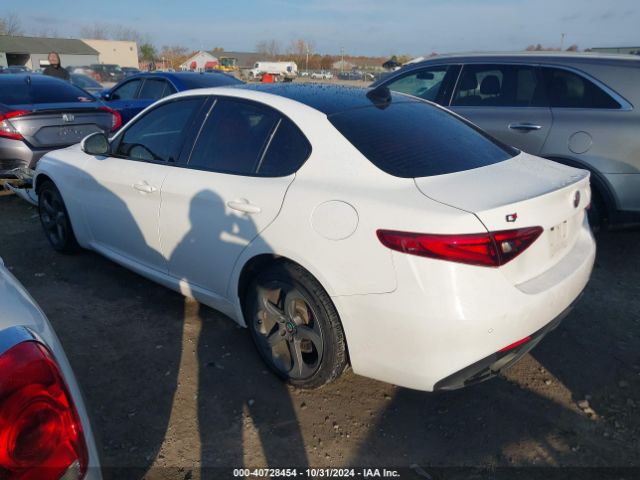 ZARFAEDN3J7589120 Alfa Romeo Giulia Awd