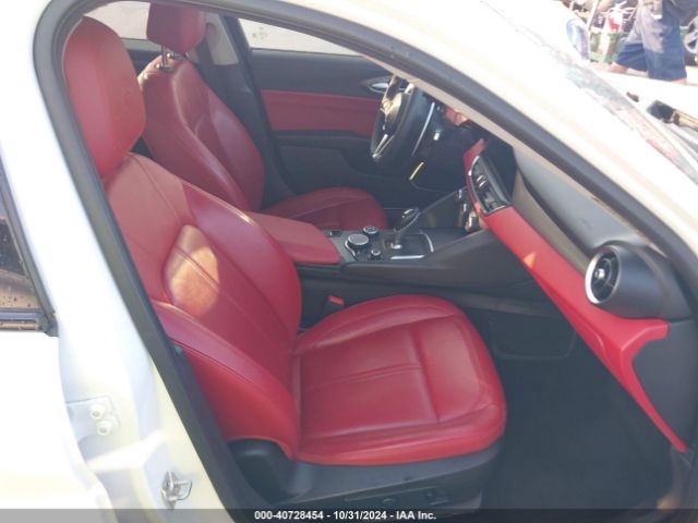 ZARFAEDN3J7589120 Alfa Romeo Giulia Awd
