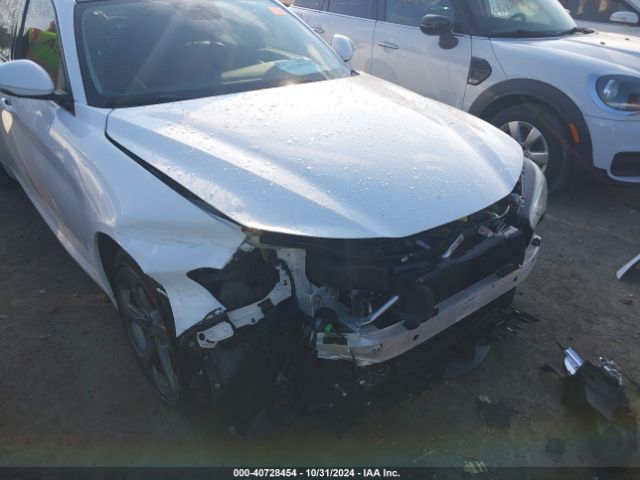 ZARFAEDN3J7589120 Alfa Romeo Giulia Awd