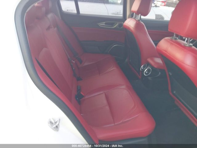 ZARFAEDN3J7589120 Alfa Romeo Giulia Awd
