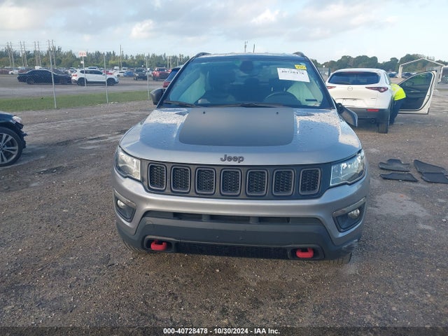 3C4NJDDB9KT747866 Jeep Compass Trailhawk 4x4