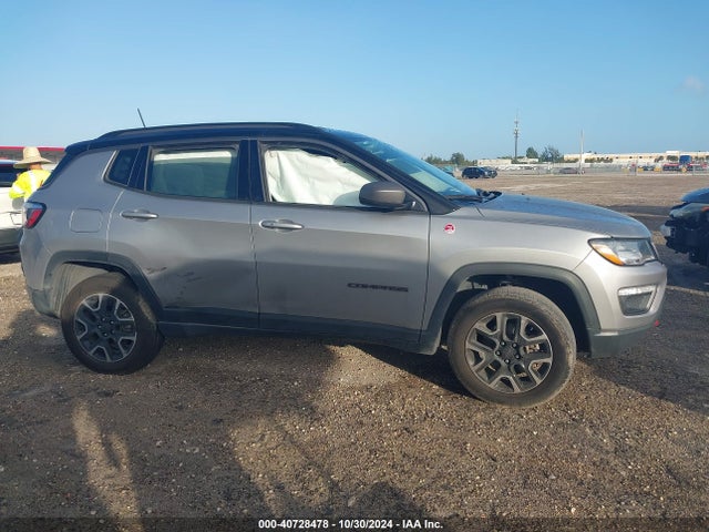 3C4NJDDB9KT747866 Jeep Compass Trailhawk 4x4