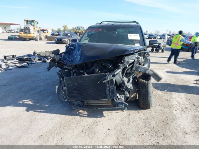 1FMJU1HT2JEA23860 Ford Expedition Xlt
