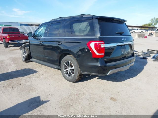 1FMJU1HT2JEA23860 Ford Expedition Xlt