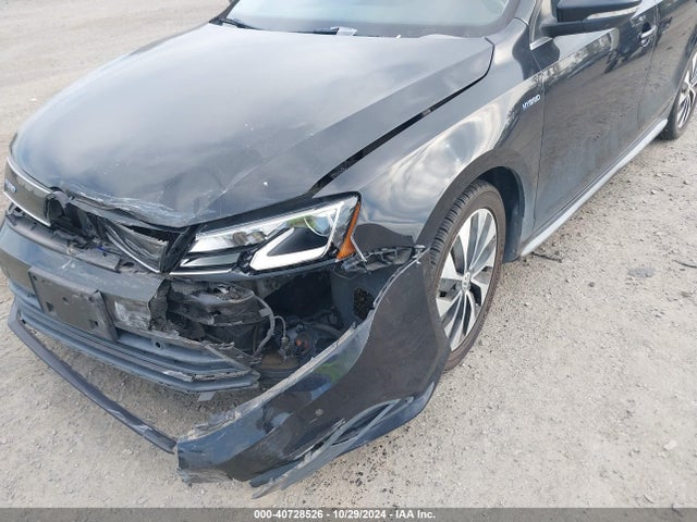 3VW637AJ9GM394037 Volkswagen Jetta Hybrid Sel Premium