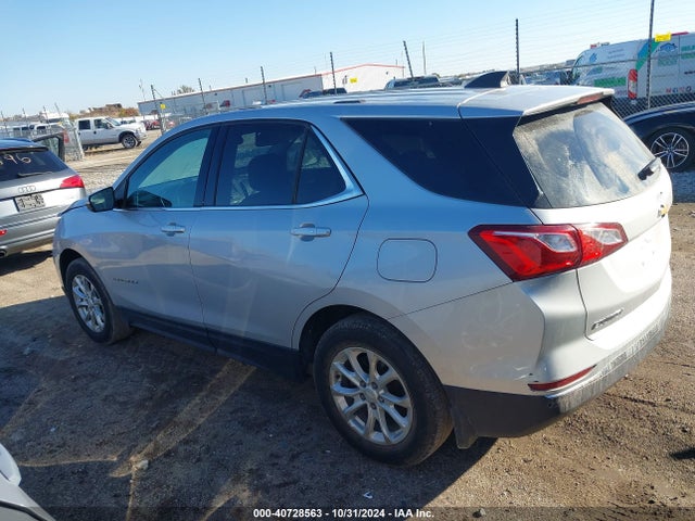 Chevrolet EQUINOX LT 2018 2GNAXSEV5J6247966 Image 14