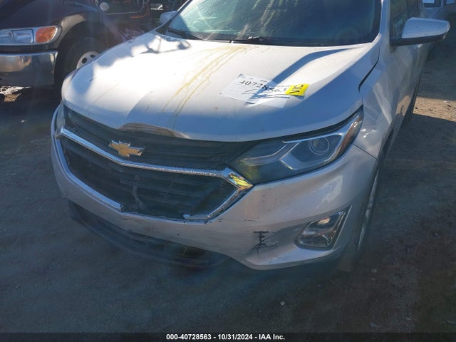 Chevrolet EQUINOX LT 2018 2GNAXSEV5J6247966 Image 6