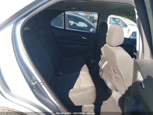 Chevrolet EQUINOX LT 2018 2GNAXSEV5J6247966 Image 8