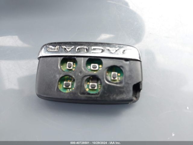 2014 JAGUAR XJ SAJWJ2GD1E8V64407 Photo 10