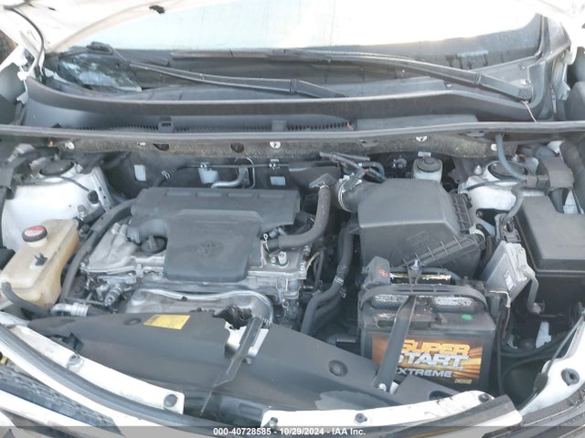 Toyota RAV4 LE 2015 JTMZFREV6FD057187 Image 10