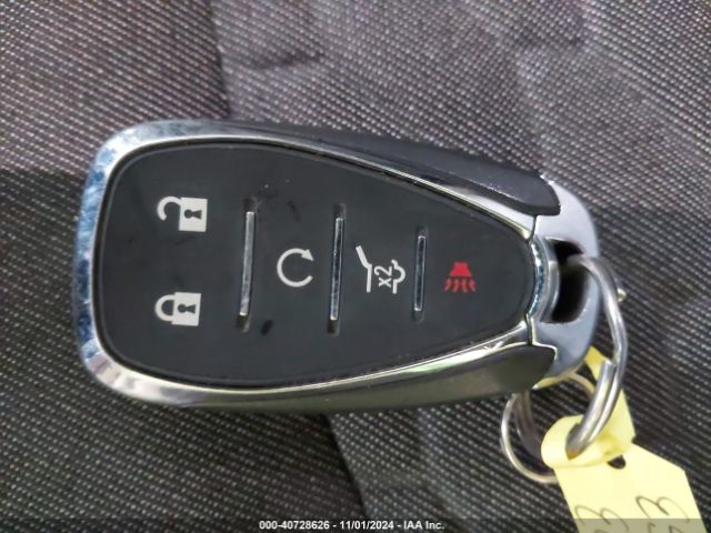 3GNAXUEV5KS527823 Chevrolet EQUINOX LT