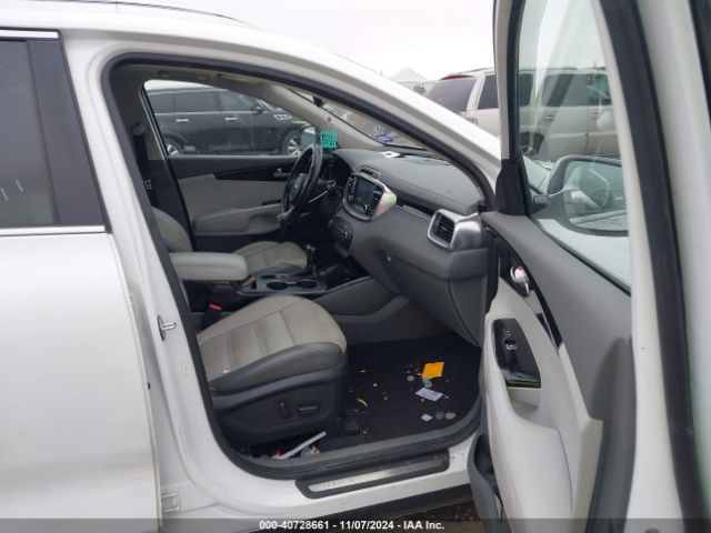 5XYPKDA55GG112159 KIA Sorento 3.3l Sx