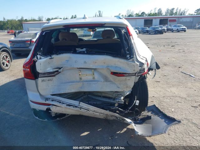 2023 VOLVO XC60 RECHARGE PLUG-IN HYBRID YV4H60DF8P1306297 Photo 5