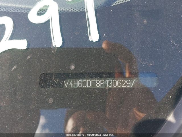 2023 VOLVO XC60 RECHARGE PLUG-IN HYBRID YV4H60DF8P1306297 Photo 8
