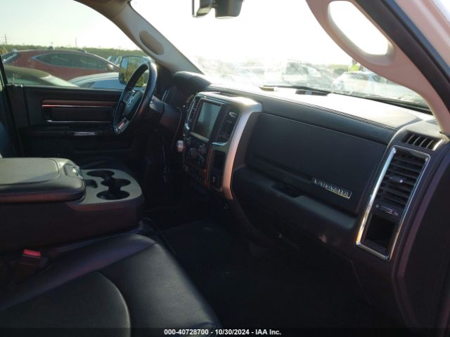 1C6RR7NT8HS667642 RAM 1500 Laramie  4x4 5'7 Box