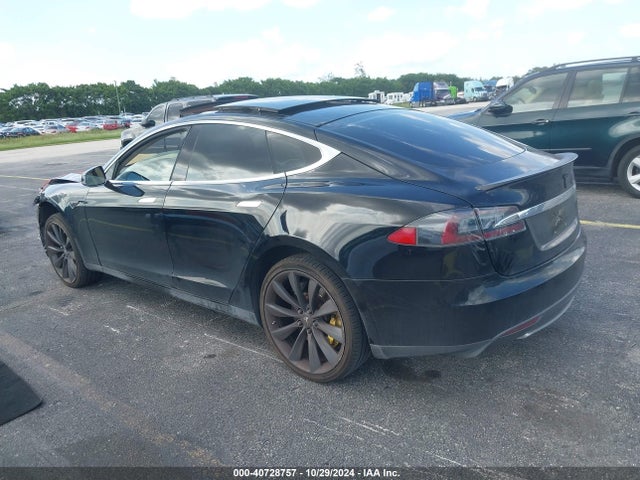 2013 TESLA MODEL S 5YJSA1CP2DFP13364 Photo 2