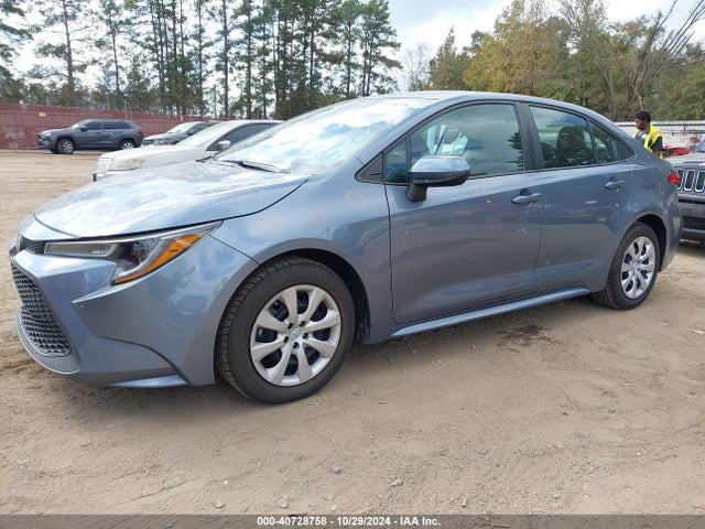 Toyota COROLLA LE 2021 5YFEPMAE4MP187838 Image 2