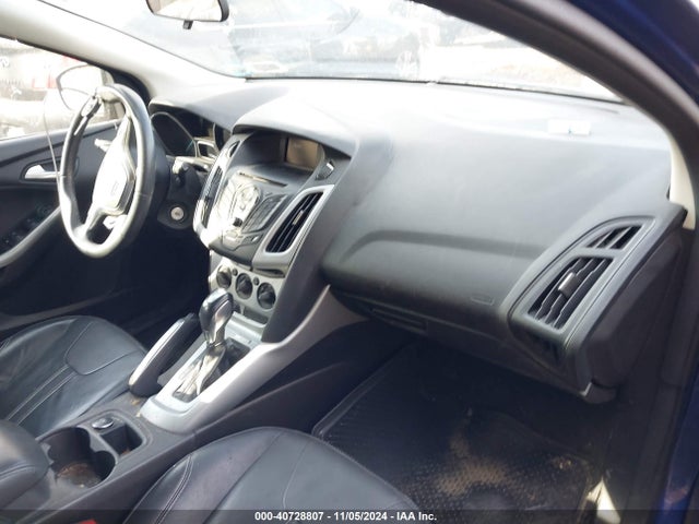 Ford FOCUS SE 2014 1FADP3K24EL168491 Image 5