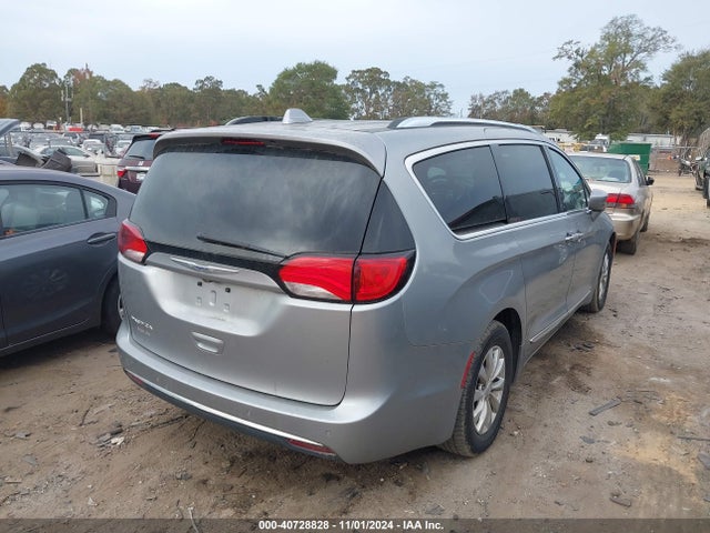 Chrysler Pacifica Touring L 2019 2C4RC1BG3KR559906 Image 4