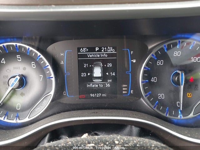 Chrysler Pacifica Touring L 2019 2C4RC1BG3KR559906 Image 7