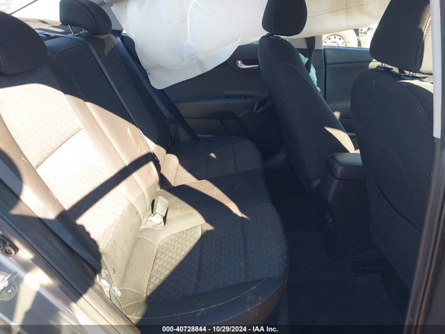 KIA RIO S 2022 3KPA24AD4NE490366 Image 8