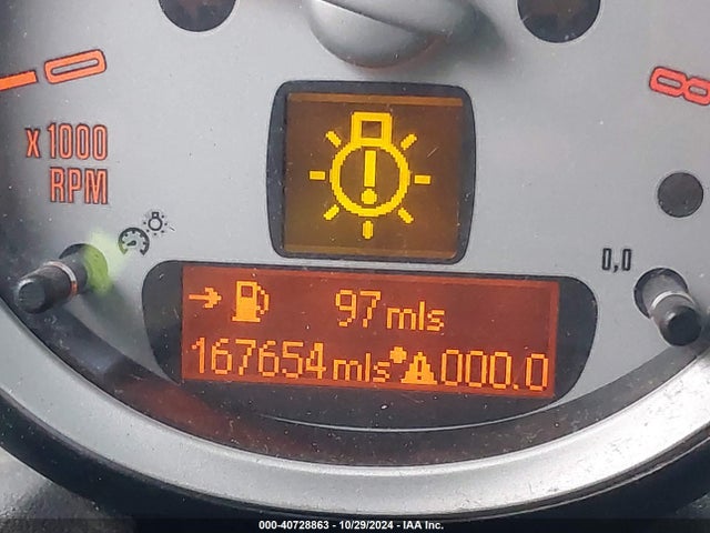 2008 MINI COOPER S CLUBMAN WMWMM33568TP70743 Photo 6