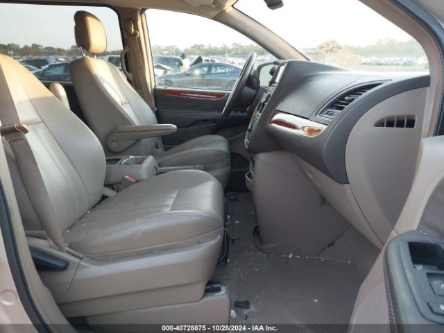 2C4RC1BG4GR172689 Chrysler Town & Country Touring