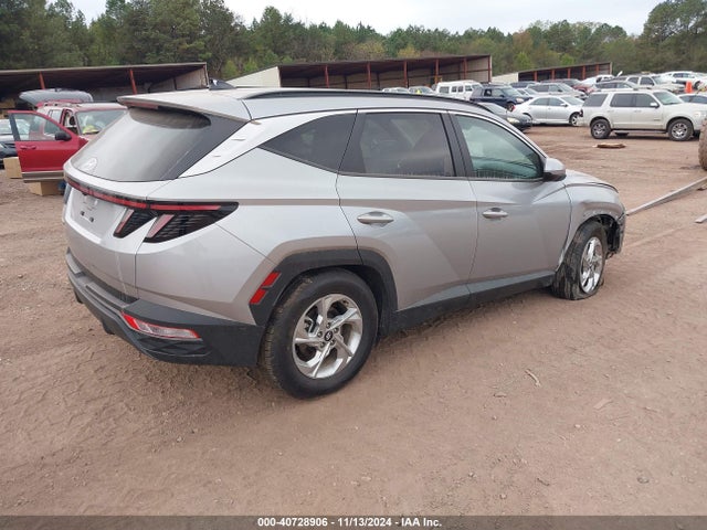 KM8JB3AE1PU198077 Hyundai TUCSON SEL