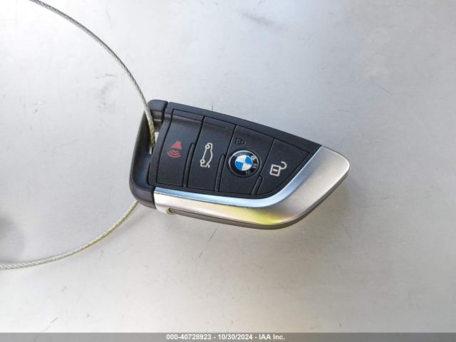 WBXHU7C38J5H42646 BMW X1 Sdrive28i