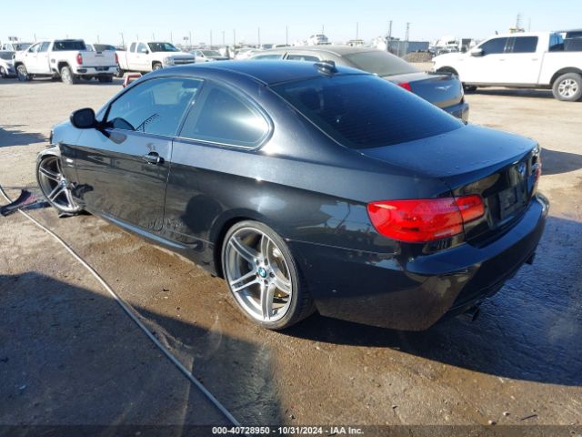 2013 BMW 335IS WBAKG1C55DJ217784 Photo 2